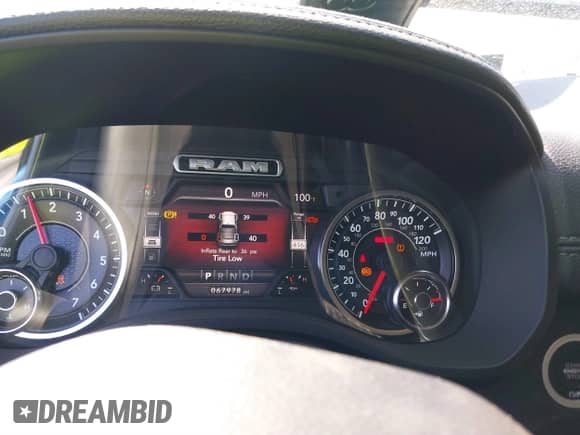 2020 Ram 1500 Laramie с VIN 1C6RREJT3LN193309, выставлен на аукционе IAAI как лот 41511628 с пробегом 67 978 миль миль и . История ставок и продаж доступна на DreamBid. Изображение 7.