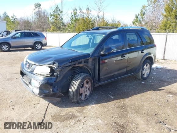 ✅ 2006 Saturn VUE • VIN: 5GZCZ63426S885592 • Lot: 41365550. Wystawiony na IAAI z przebiegiem 234 202 mil. Bezpłatny archiwum sprzedaży aukcyjnych z USA i szczegółowy raport historii pojazdu na DreamBid. Zdjęcie 2.