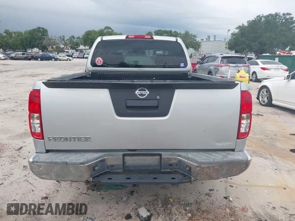 ✅ 2013 Nissan Frontier S • VIN: 1N6BD0CT1DN738656 • Lot: 42409910. Listed on IAAI with Not provided. Free auction sales archive from the USA and detailed vehicle history report at DreamBid. Image 16.