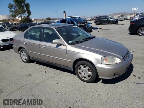 ✅ 2000 Honda Civic EX • VIN: 2HGEJ8641YH522687 • Lot: 80413805. Listed on Copart with 167,627 mi. Free auction sales archive from the USA and detailed vehicle history report at DreamBid. Image 4.