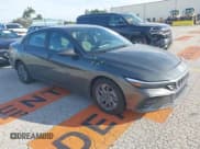 ✅ 2024 Hyundai Elantra SEL • VIN: KMHLM4DG5RU650928 • Лот: 43666411. Опубликован ранее на IAAI с пробегом 51 070 миль. Бесплатный доступ к архиву аукционных продаж из США и подробный отчёт об истории автомобиля на DreamBid. Изображение 1.