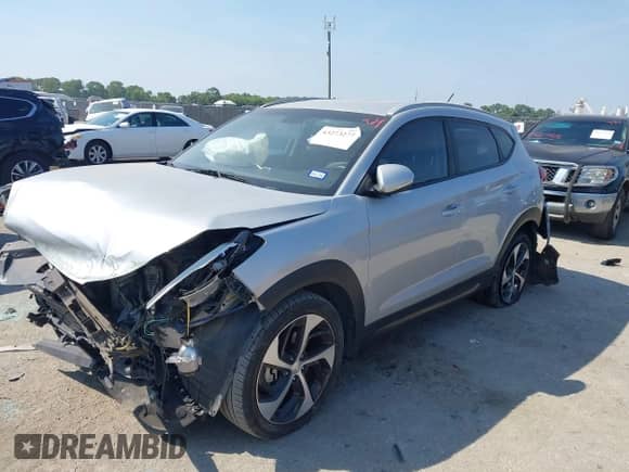 2016 Hyundai Tucson Limited with VIN KM8J33A23GU149398, listed as a IAAI auction lot 43273277 with 112,496 mi miles and . Bid and sale history available at DreamBid. Image 17.