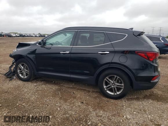 ✅ 2018 Hyundai Santa Fe 2.4L • VIN: 5NMZU3LBXJH088468 • Лот: 82470025. Опубликован ранее на Copart с пробегом 120 200 миль. Бесплатный доступ к архиву аукционных продаж из США и подробный отчёт об истории автомобиля на DreamBid. Изображение 2.