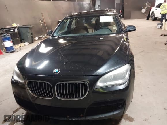 ✅ 2014 BMW 7 Series ALPINA B7 xDrive • VIN: WBAYF8C53ED141858 • Lot: 40987098. Wystawiony na IAAI z przebiegiem 128 404 mil. Bezpłatny archiwum sprzedaży aukcyjnych z USA i szczegółowy raport historii pojazdu na DreamBid. Zdjęcie 12.