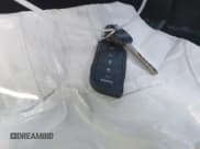 ✅ 2019 Chevrolet Silverado 1500 LT • VIN: 2GCVKPEC9K1163460 • Lot: 42544560. Wystawiony na IAAI z przebiegiem 63 329 mil. Bezpłatny archiwum sprzedaży aukcyjnych z USA i szczegółowy raport historii pojazdu na DreamBid. Zdjęcie 11.