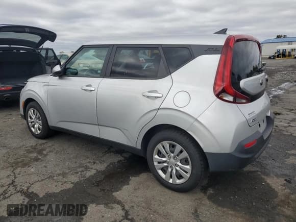 ✅ 2021 Kia Soul LX • VIN: KNDJ23AU6M7758486 • Lot: 82438685. Listed on Copart with 36,183 mi. Free auction sales archive from the USA and detailed vehicle history report at DreamBid. Image 2.
