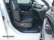 ✅ 2023 Jeep Grand Cherokee Overland • VIN: 1C4RJYD66P8794645 • Lot: 42143883. Listed on IAAI with 44,898 mi. Free auction sales archive from the USA and detailed vehicle history report at DreamBid. Image 5.