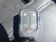 ✅ 2021 Chevrolet Silverado 1500 LT Trail Boss • VIN: 1GCPYFED9MZ355983 • Lot: 43345360. Wystawiony na IAAI z przebiegiem 94 150 mil. Bezpłatny archiwum sprzedaży aukcyjnych z USA i szczegółowy raport historii pojazdu na DreamBid. Zdjęcie 11.