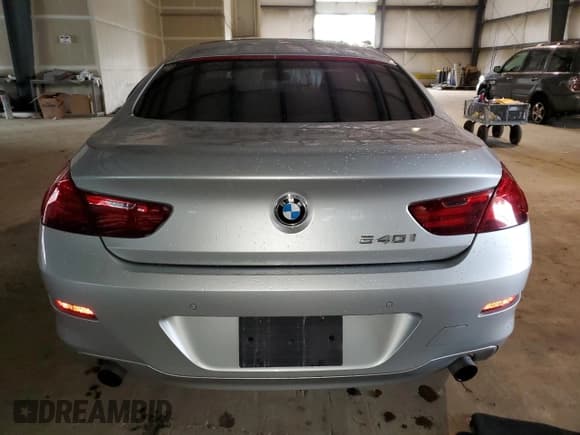 ✅ 2014 BMW 6 Series 640i • VIN: WBA6A0C5XEDZ04661 • Lot: 86338574. Wystawiony na Copart z przebiegiem 43 512 mil. Bezpłatny archiwum sprzedaży aukcyjnych z USA i szczegółowy raport historii pojazdu na DreamBid. Zdjęcie 6.