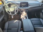 ✅ 2024 Chevrolet Blazer LT • VIN: 3GNKBJR47RS192142 • Lot: 80729535. Wystawiony na Copart z przebiegiem 18 101 mil. Bezpłatny archiwum sprzedaży aukcyjnych z USA i szczegółowy raport historii pojazdu na DreamBid. Zdjęcie 8.