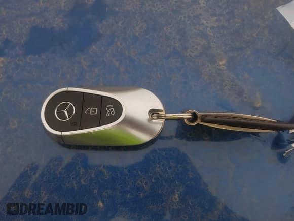 ✅ 2024 Mercedes-Benz C 300 • VIN: W1KAF4GB1RR185434 • Lot: 42652202. Wystawiony na IAAI z przebiegiem 19 119 mil. Bezpłatny archiwum sprzedaży aukcyjnych z USA i szczegółowy raport historii pojazdu na DreamBid. Zdjęcie 11.