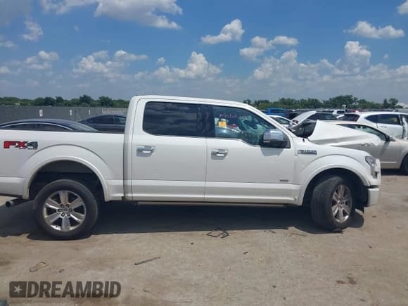 ✅ 2015 Ford F-150 XLT • VIN: 1FTEW1EG1FFA70273 • Lot: 42982925. Listed on IAAI with Not provided. Free auction sales archive from the USA and detailed vehicle history report at DreamBid. Image 13.