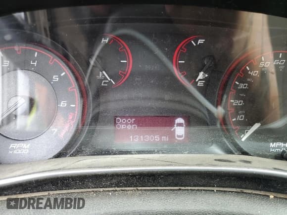 ✅ 2015 Dodge Dart SXT • VIN: 1C3CDFBB2FD222015 • Лот: 81577865. Опубликован ранее на Copart с пробегом 131 305 миль. Бесплатный доступ к архиву аукционных продаж из США и подробный отчёт об истории автомобиля на DreamBid. Изображение 9.