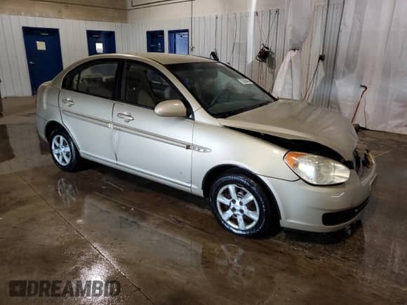 2007 Hyundai Accent GLS с VIN KMHCN46C87U103169, выставлен на аукционе Copart как лот 70390484 с пробегом 129 702 миль миль и Списание • Salvage title. История ставок и продаж доступна на DreamBid. Изображение 4.