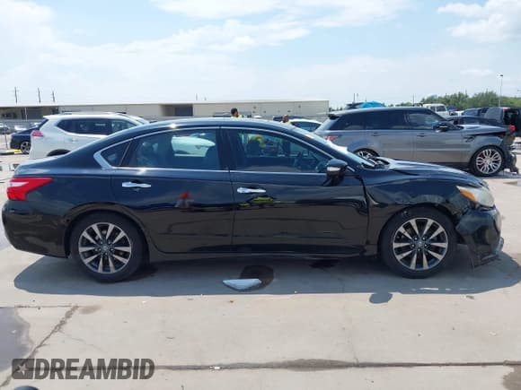 ✅ 2016 Nissan Altima SR • VIN: 1N4AL3AP1GC142381 • Lot: 43032664. Listed on IAAI with 224,738 mi. Free auction sales archive from the USA and detailed vehicle history report at DreamBid. Image 13.