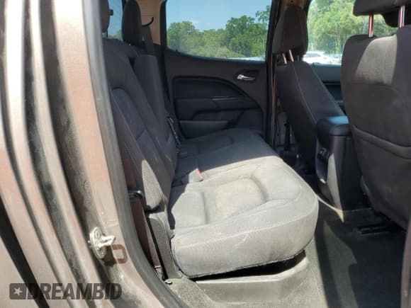 ✅ 2015 GMC Canyon 2WD SLE • VIN: 1GTG5BE33F1187378 • Lot: 55548655. Listed on Copart with 121,519 mi. Free auction sales archive from the USA and detailed vehicle history report at DreamBid. Image 10.