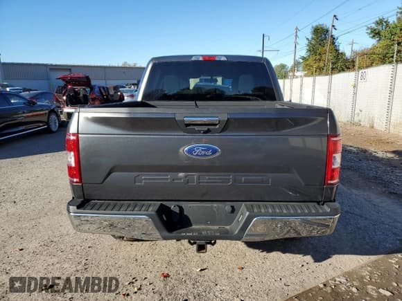 ✅ 2019 Ford F-150 Lariat • VIN: 1FTEW1E57KFD38607 • Lot: 86491915. Wystawiony na Copart z przebiegiem 54 270 mil. Bezpłatny archiwum sprzedaży aukcyjnych z USA i szczegółowy raport historii pojazdu na DreamBid. Zdjęcie 6.