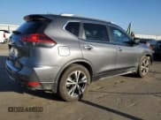 ✅ 2019 Nissan Rogue S • VIN: JN8AT2MT0KW268319 • Lot: 85267865. Wystawiony na Copart z przebiegiem 140 159 mil. Bezpłatny archiwum sprzedaży aukcyjnych z USA i szczegółowy raport historii pojazdu na DreamBid. Zdjęcie 3.