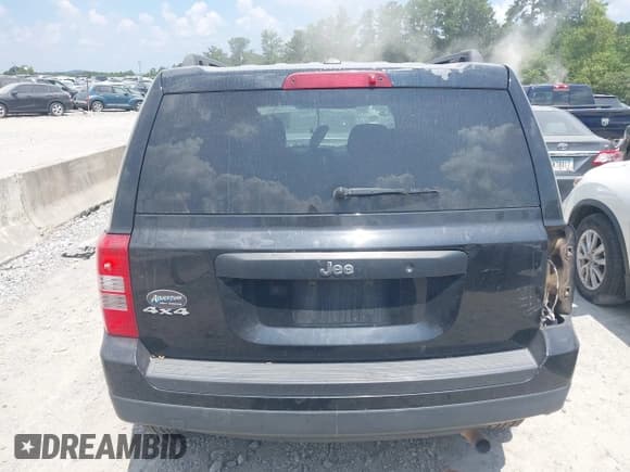 ✅ 2014 Jeep Patriot Sport • VIN: 1C4NJRBB8ED863795 • Лот: 42992164. Опубликован ранее на IAAI с пробегом 168 944 миль. Бесплатный доступ к архиву аукционных продаж из США и подробный отчёт об истории автомобиля на DreamBid. Изображение 16.