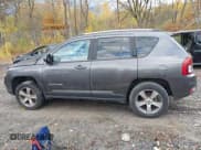 ✅ 2017 Jeep Compass High Altitude • VIN: 1C4NJDEB5HD109708 • Лот: 43498406. Опубликован ранее на IAAI с пробегом 213 176 миль. Бесплатный доступ к архиву аукционных продаж из США и подробный отчёт об истории автомобиля на DreamBid. Изображение 13.