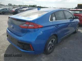 2018 Hyundai Ioniq SEL z VIN KMHC75LC6JU068191, wystawiony jako Copart lot #54399944 z przebiegiem 142 780 mil mil oraz . Historia ofert i sprzedaży dostępna na DreamBid. Obrazek 3.