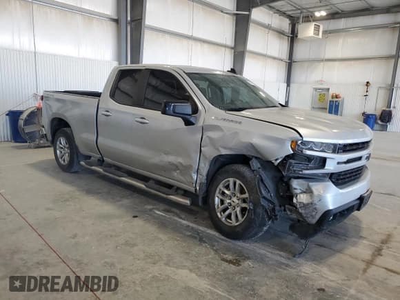 ✅ 2019 Chevrolet Silverado 1500 RST • VIN: 1GCRYEED4KZ208499 • Lot: 82109795. Wystawiony na Copart z przebiegiem 70 871 mil. Bezpłatny archiwum sprzedaży aukcyjnych z USA i szczegółowy raport historii pojazdu na DreamBid. Zdjęcie 4.
