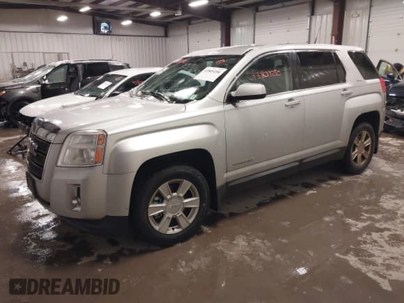 ✅ 2010 GMC Terrain SLE-1 • VIN: 2CTALBEW0A6326379 • Лот: 43809250. Опубликован ранее на IAAI с пробегом 154 795 миль. Бесплатный доступ к архиву аукционных продаж из США и подробный отчёт об истории автомобиля на DreamBid. Изображение 2.