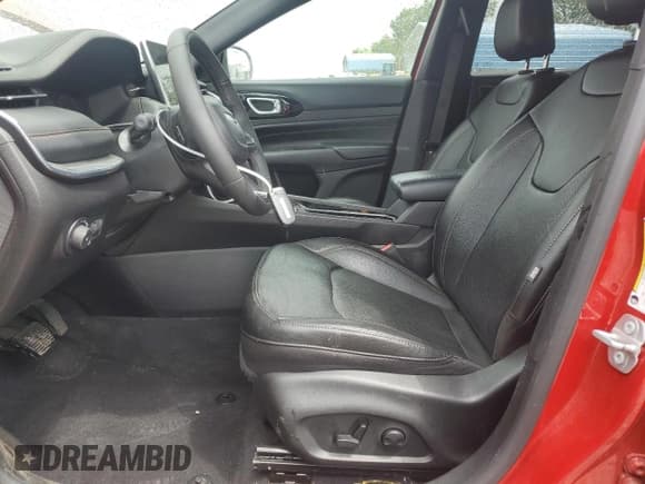 ✅ 2023 Jeep Compass (RED) Edition • VIN: 3C4NJDCN7PT500848 • Lot: 54476355. Listed on Copart with 25,123 mi. Free auction sales archive from the USA and detailed vehicle history report at DreamBid. Image 7.