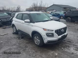 ✅ 2020 Hyundai Venue Denim • VIN: KMHRC8A36LU024432 • Lot: 41553533. Listed on IAAI with 25,070 mi. Free auction sales archive from the USA and detailed vehicle history report at DreamBid. Image 1.
