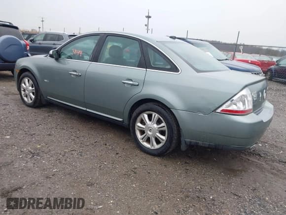 ✅ 2008 Mercury Sable Premier • VIN: 1MEHM43W28G603693 • Lot: 43793849. Wystawiony na IAAI z przebiegiem 105 896 mil. Bezpłatny archiwum sprzedaży aukcyjnych z USA i szczegółowy raport historii pojazdu na DreamBid. Zdjęcie 3.