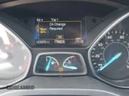 ✅ 2017 Ford Escape SE • VIN: 1FMCU9GD8HUA90786 • Lot: 42300003. Wystawiony na IAAI z przebiegiem 123 372 mil. Bezpłatny archiwum sprzedaży aukcyjnych z USA i szczegółowy raport historii pojazdu na DreamBid. Zdjęcie 7.