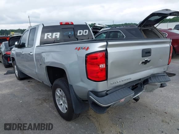 ✅ 2016 Chevrolet Silverado 1500 LT • VIN: 1GCVKREC5GZ396407 • Lot: 42893536. Wystawiony na IAAI z przebiegiem 127 257 mil. Bezpłatny archiwum sprzedaży aukcyjnych z USA i szczegółowy raport historii pojazdu na DreamBid. Zdjęcie 3.