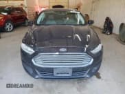 ✅ 2015 Ford Fusion S • VIN: 3FA6P0G75FR160690 • Лот: 70767115. Опубликован ранее на Copart с пробегом 188 190 миль. Бесплатный доступ к архиву аукционных продаж из США и подробный отчёт об истории автомобиля на DreamBid. Изображение 5.