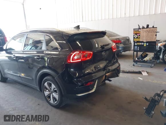 ✅ 2019 Kia Niro LX • VIN: KNDCB3LC6K5243297 • Лот: 42609946. Опубликован ранее на IAAI с пробегом 54 091 миль. Бесплатный доступ к архиву аукционных продаж из США и подробный отчёт об истории автомобиля на DreamBid. Изображение 6.
