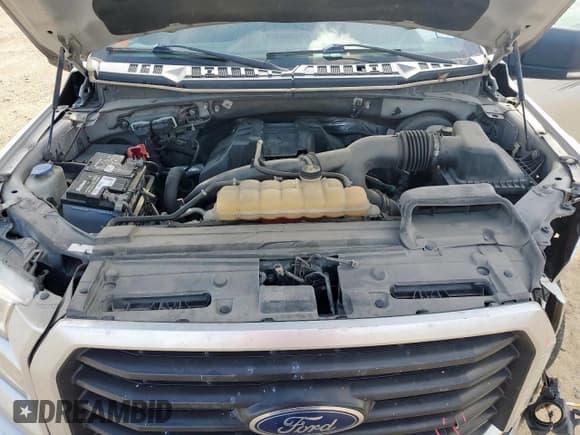 ✅ 2017 Ford F-150 XL • VIN: 1FTEW1CP8HKD16619 • Лот: 61694865. Опубликован ранее на Copart с пробегом 200 467 миль. Бесплатный доступ к архиву аукционных продаж из США и подробный отчёт об истории автомобиля на DreamBid. Изображение 11.