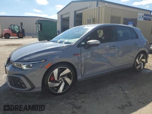 ✅ 2024 Volkswagen Golf GTI S • VIN: WVWGA7CD2RW220222 • Lot: 86659735. Wystawiony na Copart z przebiegiem 24 837 mil. Bezpłatny archiwum sprzedaży aukcyjnych z USA i szczegółowy raport historii pojazdu na DreamBid. Zdjęcie 1.