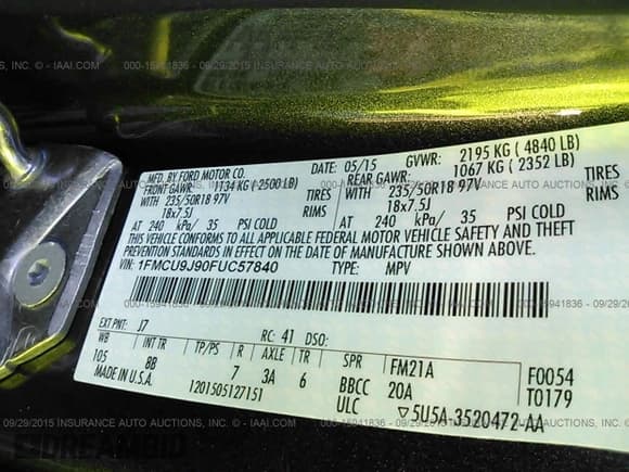 ✅ 2015 Ford Escape Titanium • VIN: 1FMCU9J90FUC57840 • Lot: 15941836. Wystawiony na IAAI z przebiegiem Nie podano. Bezpłatny archiwum sprzedaży aukcyjnych z USA i szczegółowy raport historii pojazdu na DreamBid. Zdjęcie 9.