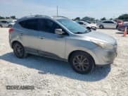 ✅ 2015 Hyundai Tucson SE • VIN: KM8JU3AG1FU074935 • Lot: 70810735. Listed on Copart with 160,530 mi. Free auction sales archive from the USA and detailed vehicle history report at DreamBid. Image 4.