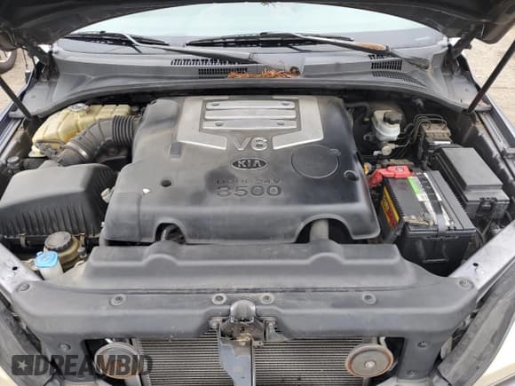 ✅ 2004 Kia Sorento LX • VIN: KNDJC733345233583 • Лот: 69924005. Опубликован ранее на Copart с пробегом 86 324 миль. Бесплатный доступ к архиву аукционных продаж из США и подробный отчёт об истории автомобиля на DreamBid. Изображение 12.