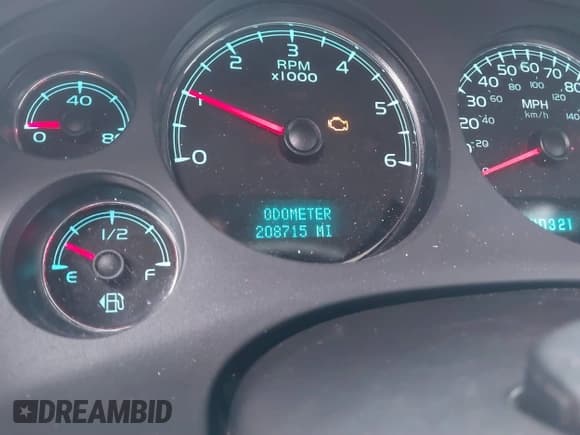 ✅ 2008 GMC Yukon SLE 3SA • VIN: 1GKFC13C38R163590 • Lot: 41518922. Wystawiony na IAAI z przebiegiem 208 715 mil. Bezpłatny archiwum sprzedaży aukcyjnych z USA i szczegółowy raport historii pojazdu na DreamBid. Zdjęcie 7.