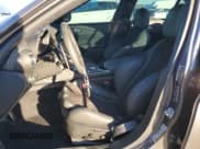 ✅ 2021 Alfa Romeo Giulia Quadrifoglio • VIN: ZARFAMEV2M7646078 • Lot: 82237543. Wystawiony na Copart z przebiegiem Nie podano. Bezpłatny archiwum sprzedaży aukcyjnych z USA i szczegółowy raport historii pojazdu na DreamBid. Zdjęcie 7.