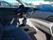 ✅ 2013 Honda CR-V EX • VIN: 2HKRM4H55DH658098 • Lot: 43614082. Wystawiony na IAAI z przebiegiem 116 473 mil. Bezpłatny archiwum sprzedaży aukcyjnych z USA i szczegółowy raport historii pojazdu na DreamBid. Zdjęcie 5.