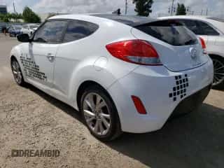 2017 Hyundai Veloster с VIN KMHTC6AD1HU322526, выставлен на аукционе Copart как лот 49550693 с пробегом 47 781 миль миль и . История ставок и продаж доступна на DreamBid. Изображение 2.