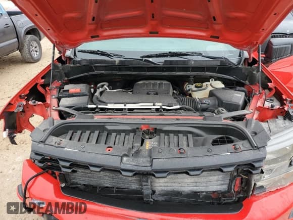 ✅ 2020 Chevrolet Silverado 1500 Custom • VIN: 3GCPWBEK1LG357190 • Lot: 83381164. Wystawiony na Copart z przebiegiem 97 228 mil. Bezpłatny archiwum sprzedaży aukcyjnych z USA i szczegółowy raport historii pojazdu na DreamBid. Zdjęcie 11.