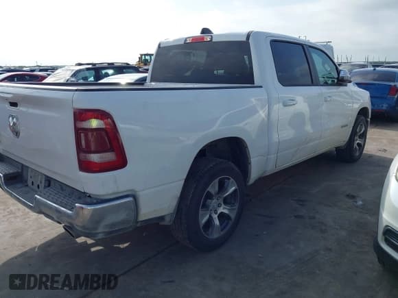 ✅ 2024 Ram 1500 Laramie • VIN: 1C6RREJT6RN220222 • Лот: 42475218. Опубликован ранее на IAAI с пробегом 41 359 миль. Бесплатный доступ к архиву аукционных продаж из США и подробный отчёт об истории автомобиля на DreamBid. Изображение 4.