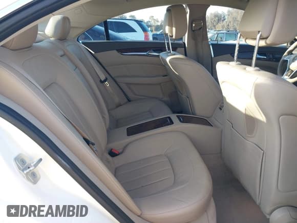 ✅ 2013 Mercedes-Benz CLS 550 • VIN: WDDLJ7DB3DA060584 • Лот: 41697292. Опубликован ранее на IAAI с пробегом 42 778 миль. Бесплатный доступ к архиву аукционных продаж из США и подробный отчёт об истории автомобиля на DreamBid. Изображение 8.