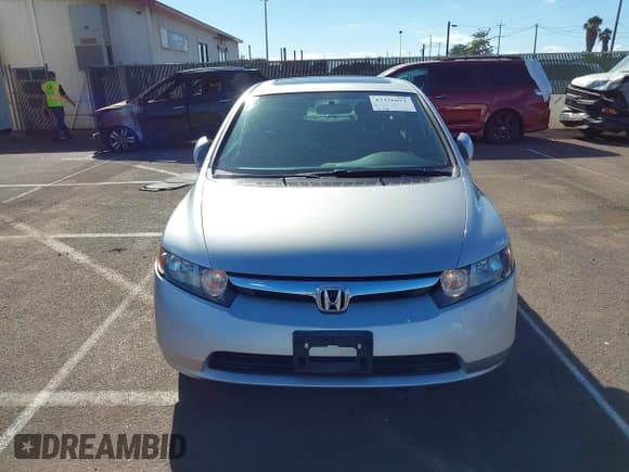 ✅ 2008 Honda Civic EX • VIN: 1HGFA16828L106052 • Лот: 43336071. Опубликован ранее на IAAI с пробегом 63 919 миль. Бесплатный доступ к архиву аукционных продаж из США и подробный отчёт об истории автомобиля на DreamBid. Изображение 12.