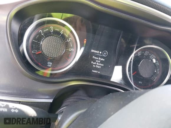 ✅ 2019 Dodge Challenger SXT • VIN: 2C3CDZAG4KH744639 • Лот: 43282448. Опубликован ранее на IAAI с пробегом 166 837 миль. Бесплатный доступ к архиву аукционных продаж из США и подробный отчёт об истории автомобиля на DreamBid. Изображение 7.