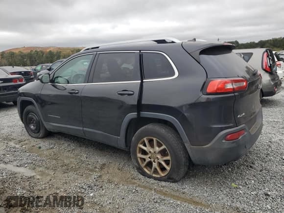 ✅ 2014 Jeep Cherokee Latitude • VIN: 1C4PJMCB1EW185650 • Лот: 82775125. Опубликован ранее на Copart с пробегом 194 393 миль. Бесплатный доступ к архиву аукционных продаж из США и подробный отчёт об истории автомобиля на DreamBid. Изображение 2.