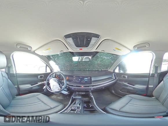 ✅ 2025 Kia Sorento S • VIN: 5XYRL4JC9SG338606 • Lot: 81525365. Listed on Copart with 23,470 mi. Free auction sales archive from the USA and detailed vehicle history report at DreamBid. Image 15.